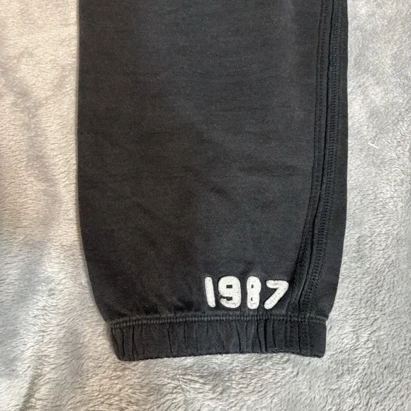 Y2K Aeropostale Lowrise Jogger Sweatpants Women's Large Black Phys Ed 2000s‎ - Picture 3 of 7
